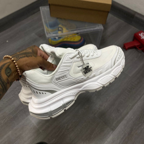 DIESEL NEGRA ROJA 41