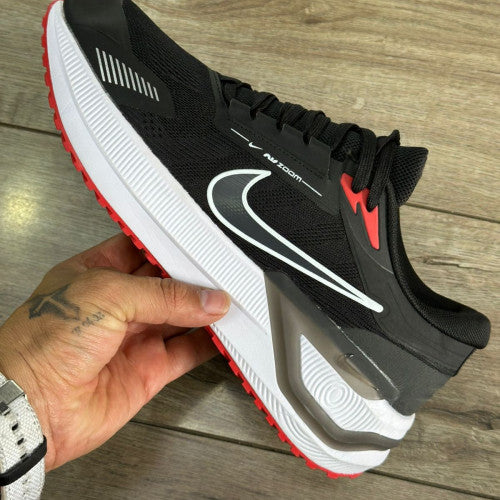 NIKE ZOOM ELEMEMT NEGRA ROJA 42