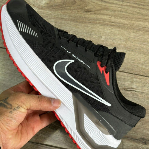 NIKE ZOOM ELEMNT ROJA 40