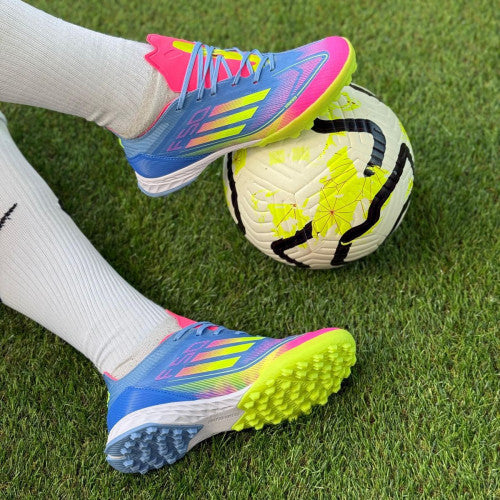 ADIDAS F50 SINTETICA 40 VERDE / MORADO / FUCSIA